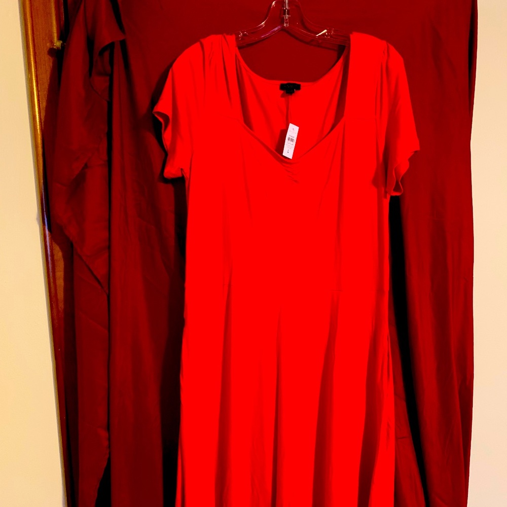 Simple orange dress with tag